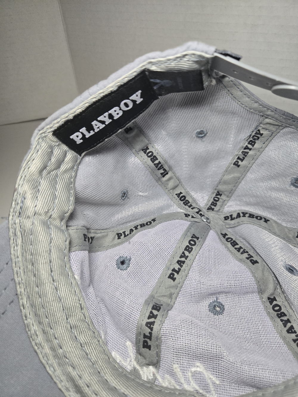 PLAYBOY Light Gray Script Logo Cap - Picture 6 of 6